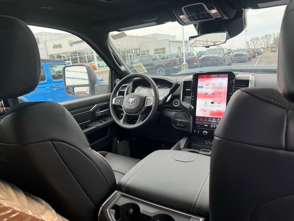 New 2025 RAM 2500 Laramie image 22