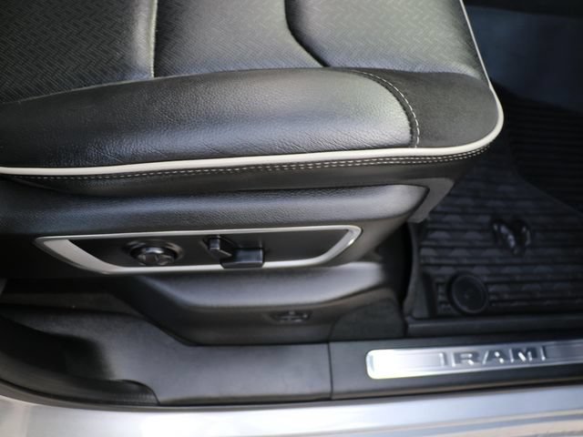 Used 2020 RAM 1500 Laramie w/ Sport Appearance Package AWD/4WD image 12