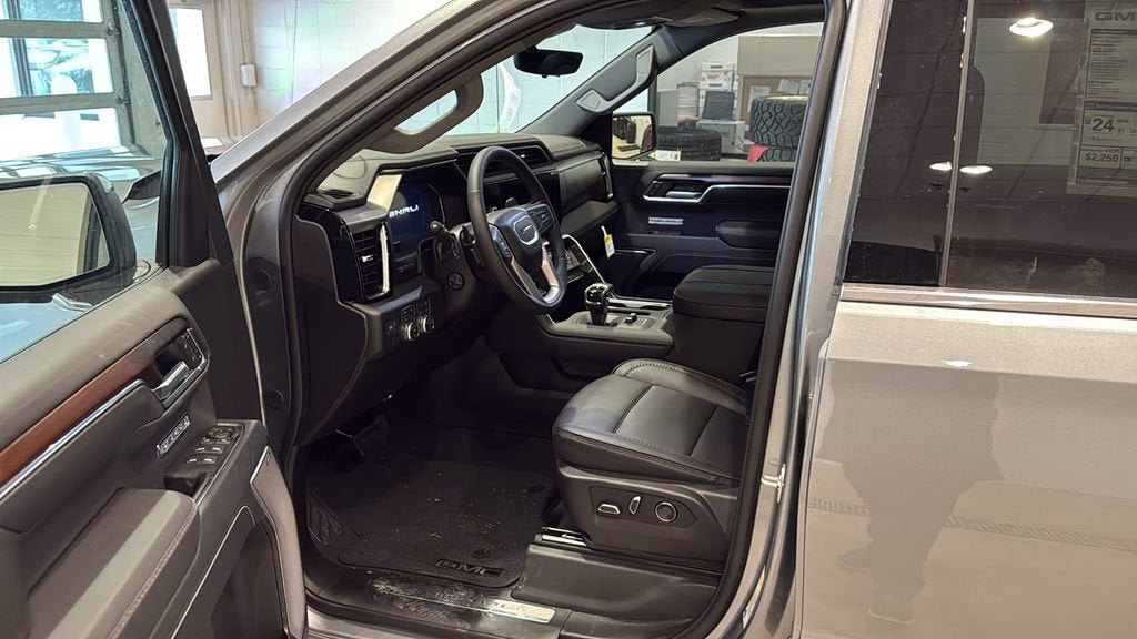 New 2026 GMC Sierra 1500 Denali w/ Denali Reserve Package AWD/4WD image 22
