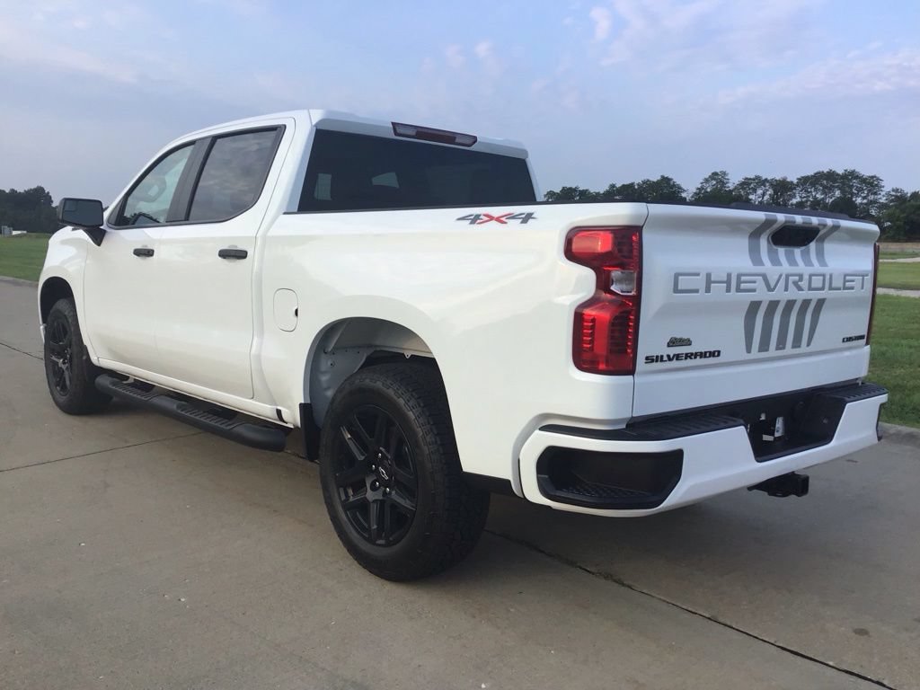 New 2026 Chevrolet Silverado 1500 Custom AWD/4WD image 4