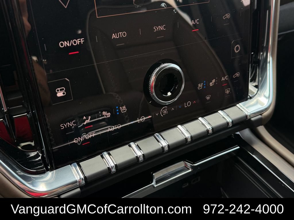 New 2026 GMC Yukon Denali Ultimate AWD/4WD image 17