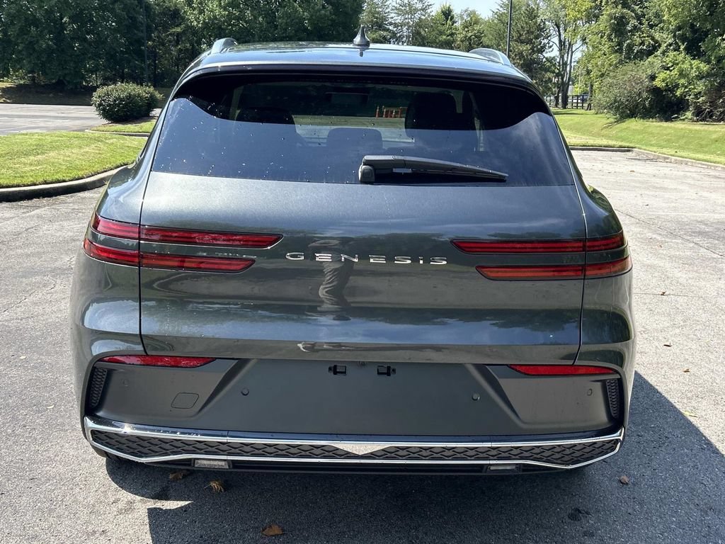 New 2027 Genesis GV70 2.5T AWD/4WD image 6