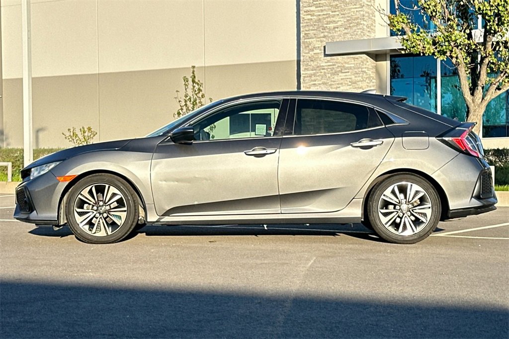 Used 2018 Honda Civic EX image 7