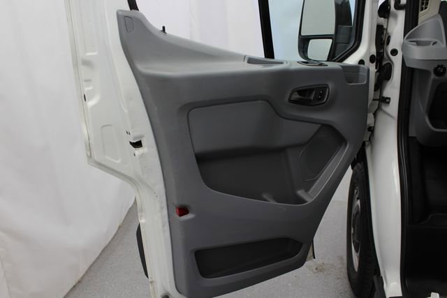Used 2017 Ford Transit 250 130 Low Roof RWD image 12
