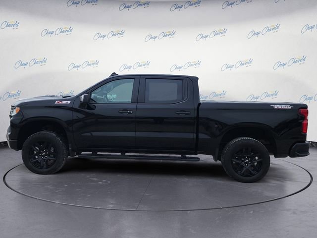 Used 2025 Chevrolet Silverado 1500 LT Trail Boss w/ Convenience Package II image 2