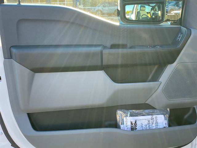 New 2024 Ford F550 4x4 Regular Cab Super Duty w/ Snow Plow Prep Package image 3