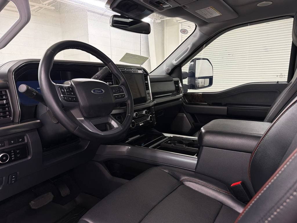 Used 2024 Ford F250 Lariat w/ Lariat Ultimate Package AWD/4WD image 6