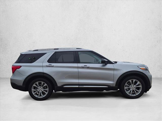Used 2022 Ford Explorer Limited RWD image 4