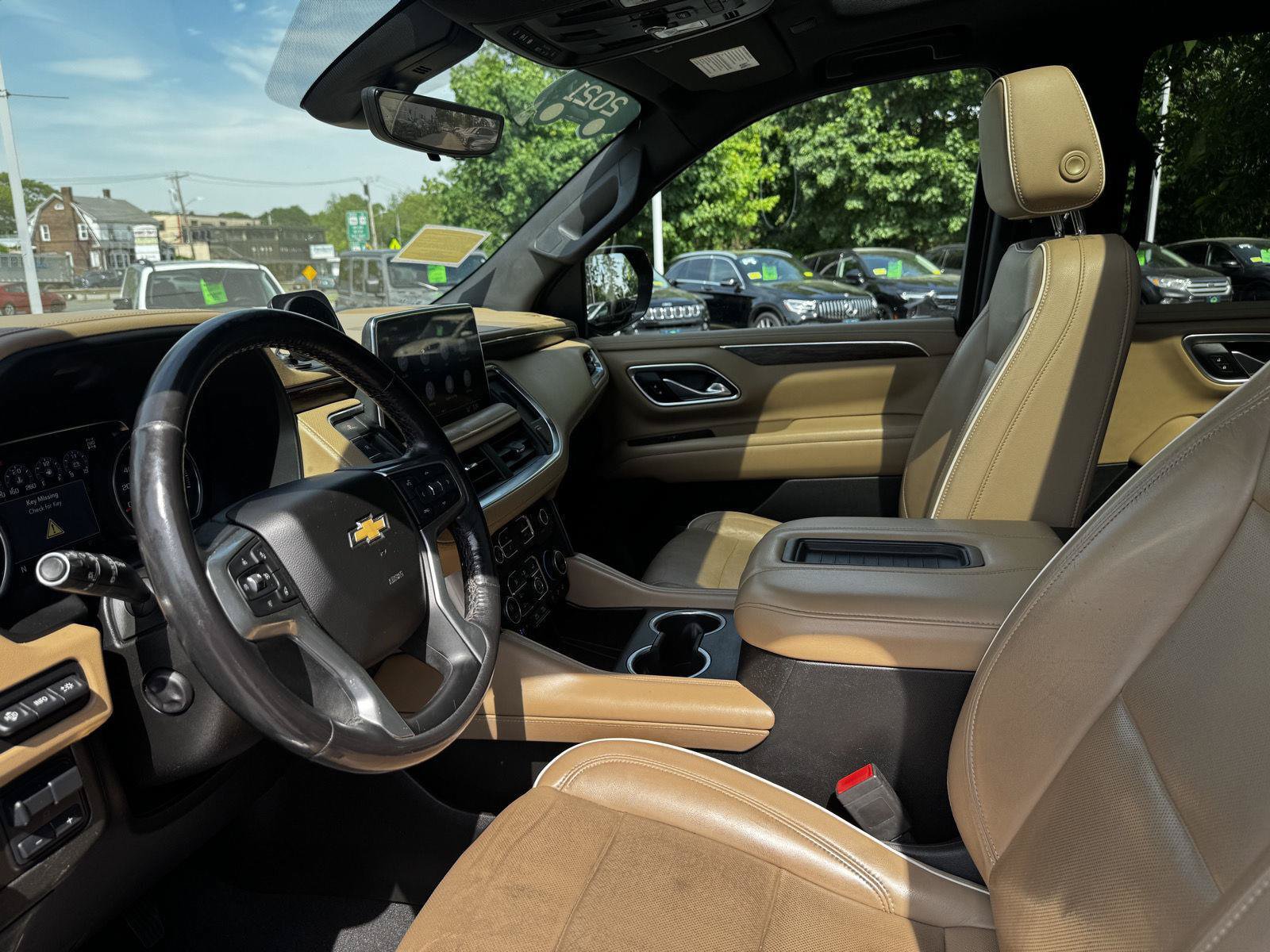 Certified 2021 Chevrolet Tahoe Premier w/ Premium Package AWD/4WD image 15