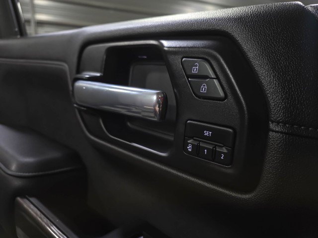 Used 2022 Chevrolet Silverado 1500 LTZ w/ LTZ Premium Package AWD/4WD image 35