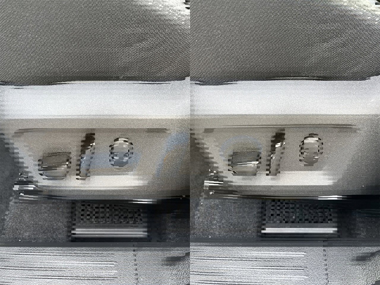 Certified 2022 Nissan Rogue SV image 22