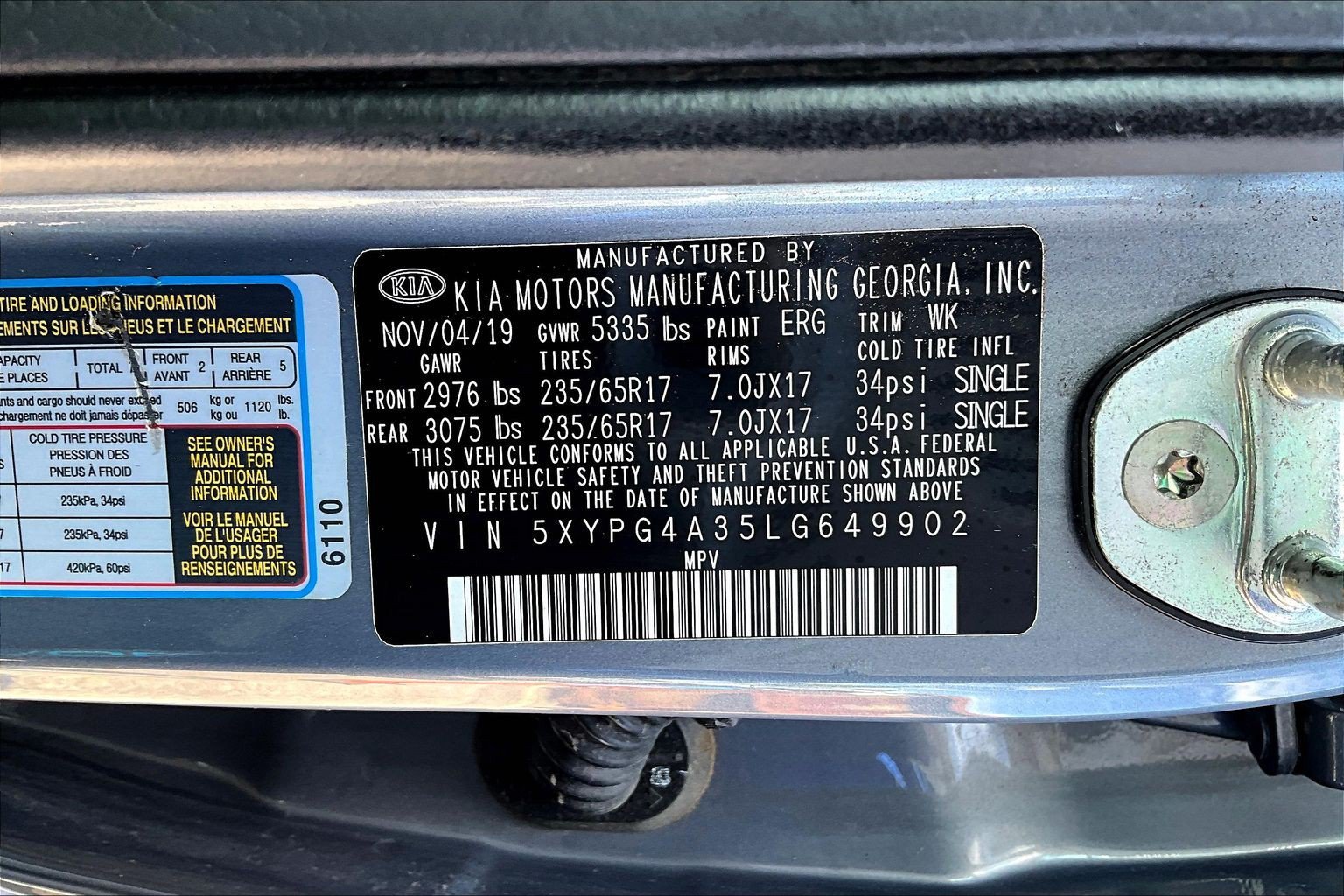 Used 2020 Kia Sorento LX FWD image 18