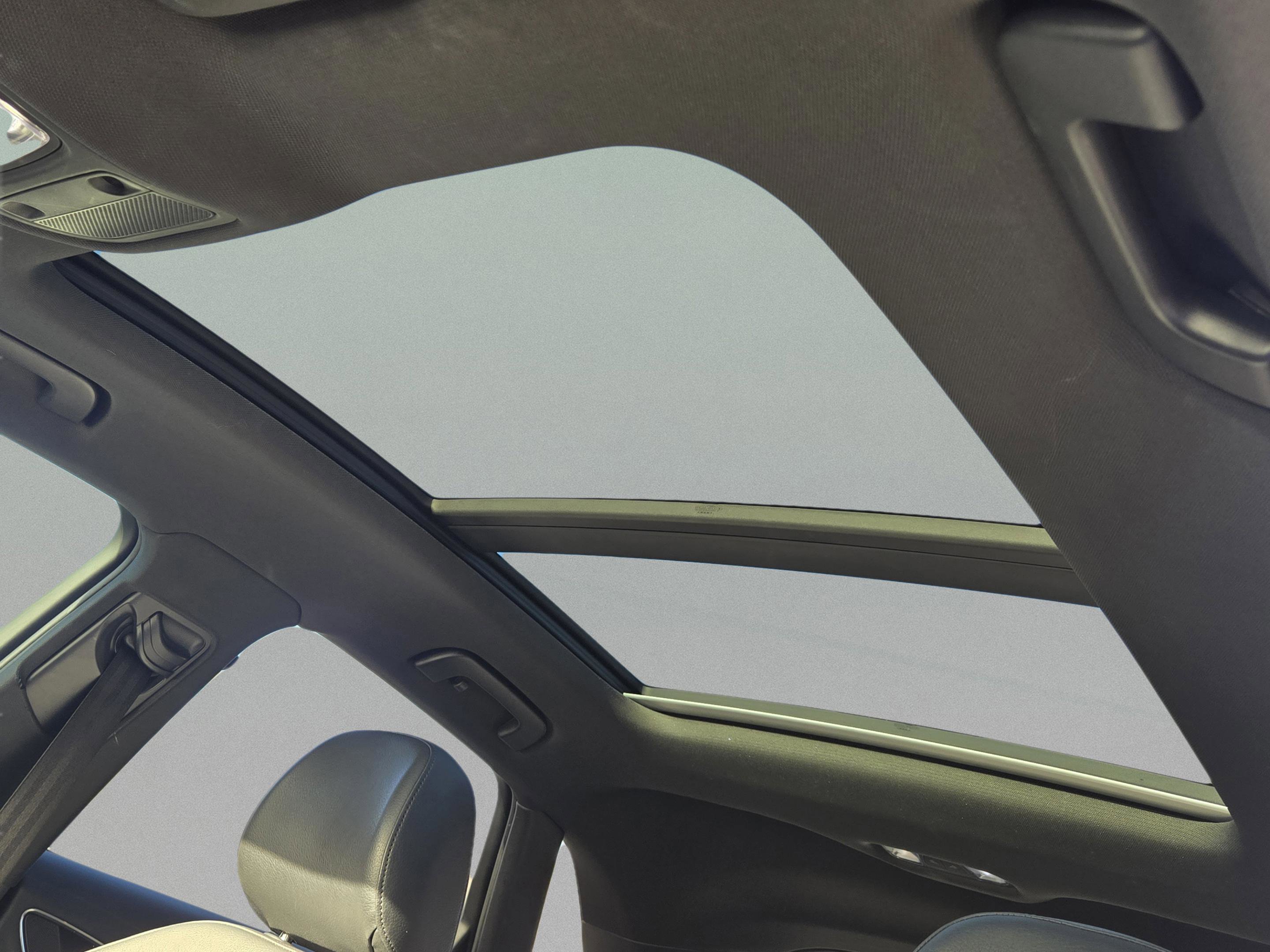 Used 2018 Audi Q3 2.0T Premium w/ Convenience Package image 33