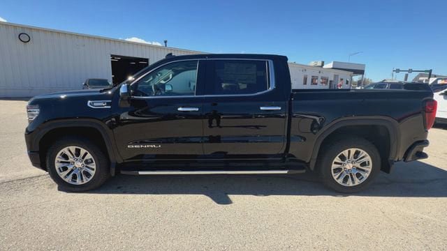 New 2026 GMC Sierra 1500 Denali w/ Technology Package AWD/4WD image 5