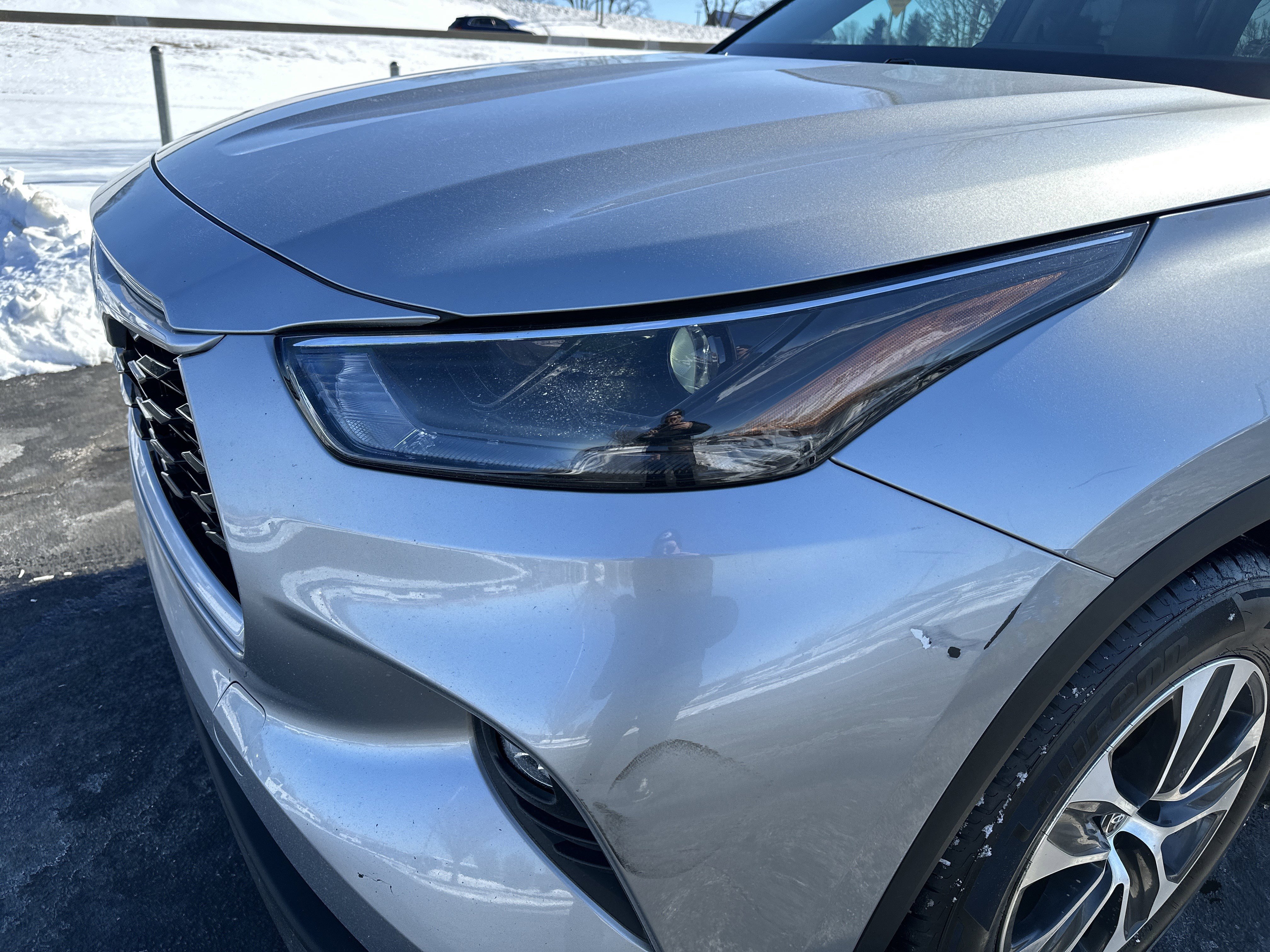 Used 2022 Toyota Highlander XLE image 6