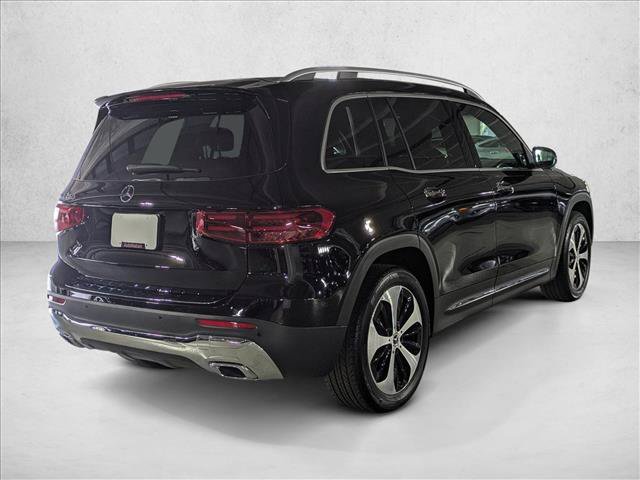 Used 2025 Mercedes-Benz GLB 250 image 8