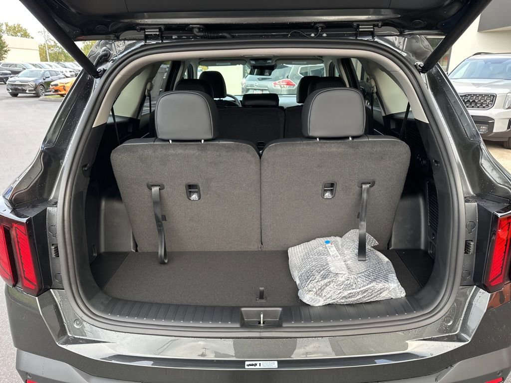 New 2026 Kia Sorento EX AWD/4WD image 18