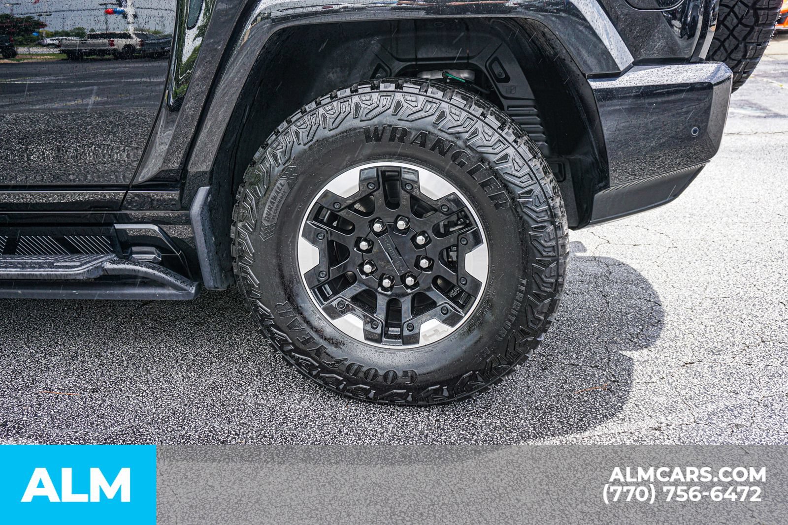Used 2024 GMC Hummer EV 2X w/ Extreme Off-Road Package AWD/4WD image 15