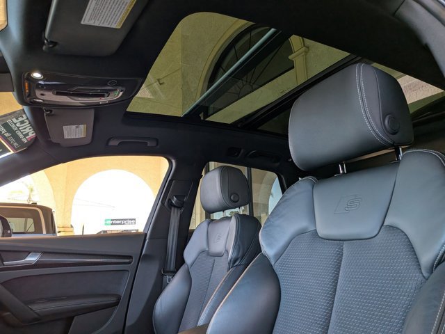 Used 2022 Audi SQ5 Premium Plus w/ Premium Plus Package image 16