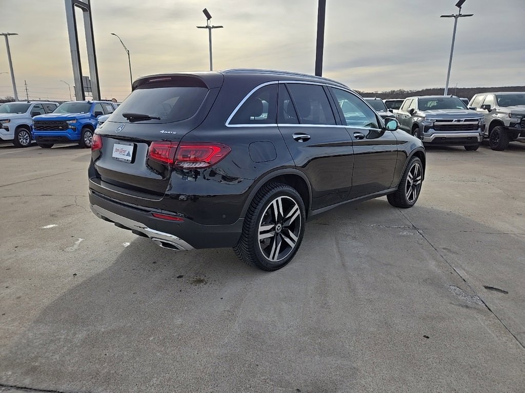 Used 2021 Mercedes-Benz GLC 300 4MATIC image 5
