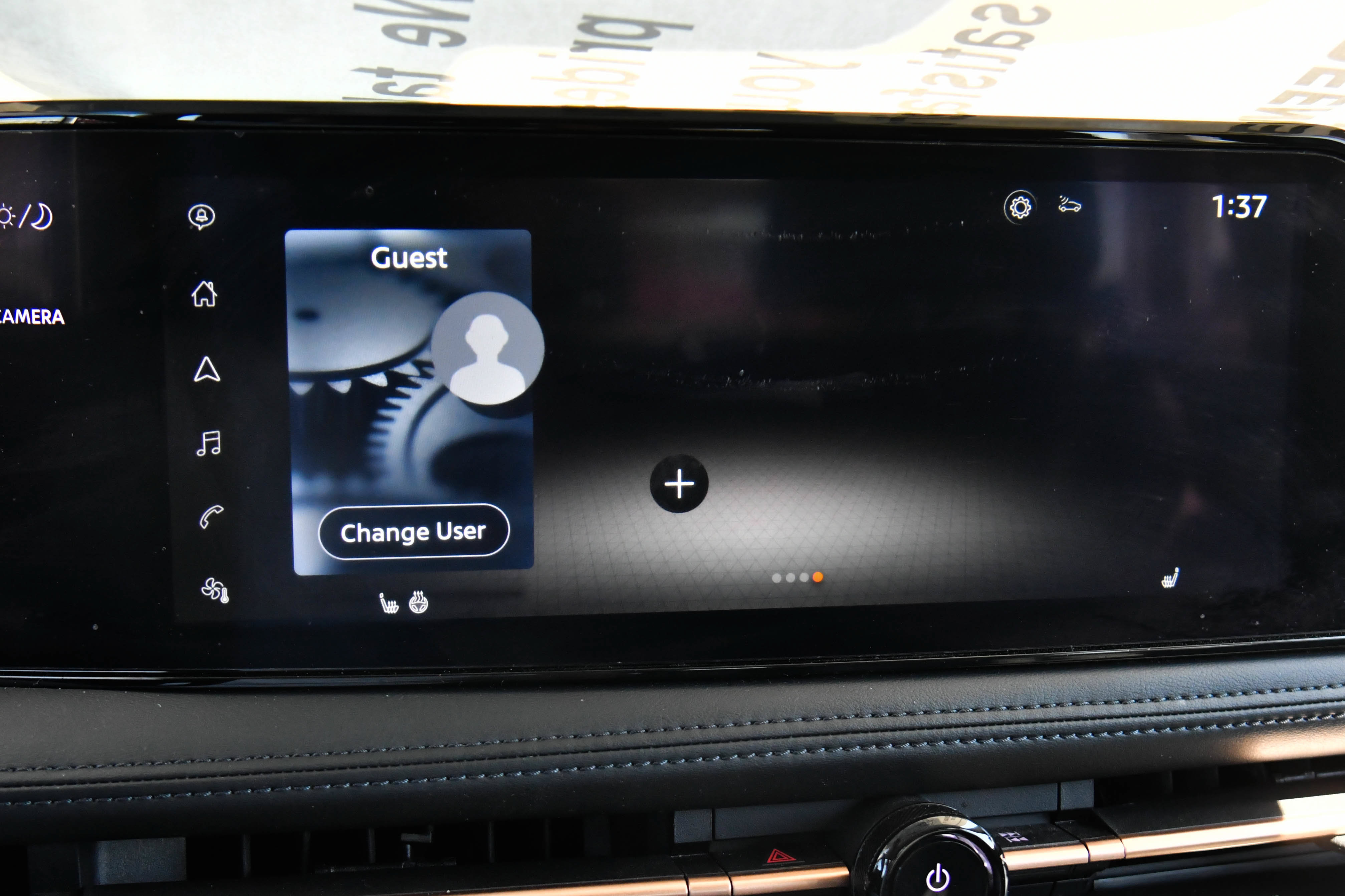 Used 2024 Nissan Ariya FWD image 23