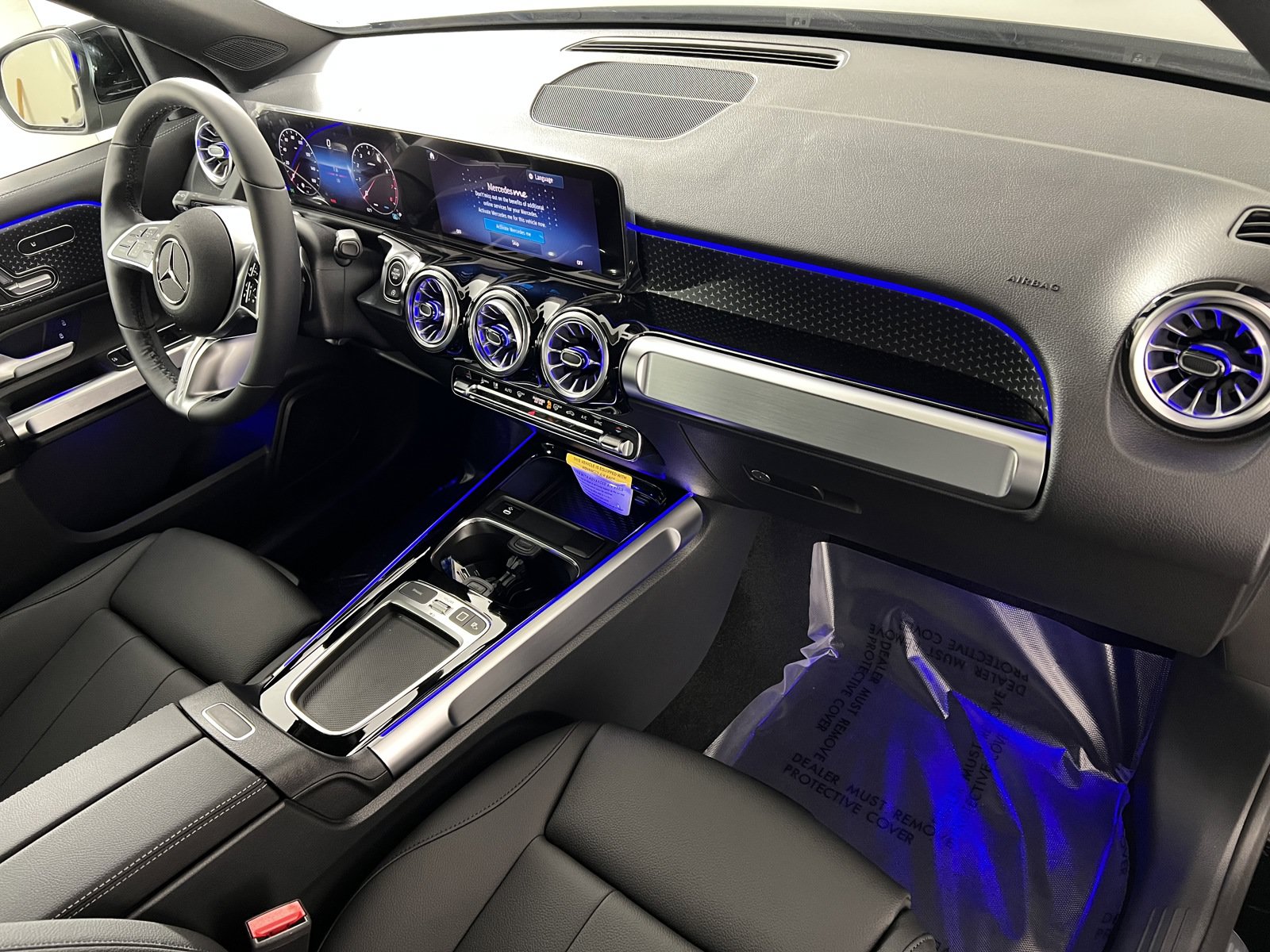 Used 2025 Mercedes-Benz GLB 250 image 26