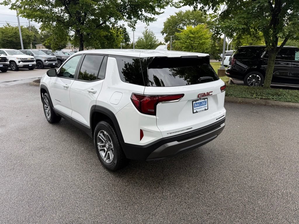 Used 2026 GMC Terrain Elevation AWD/4WD image 3