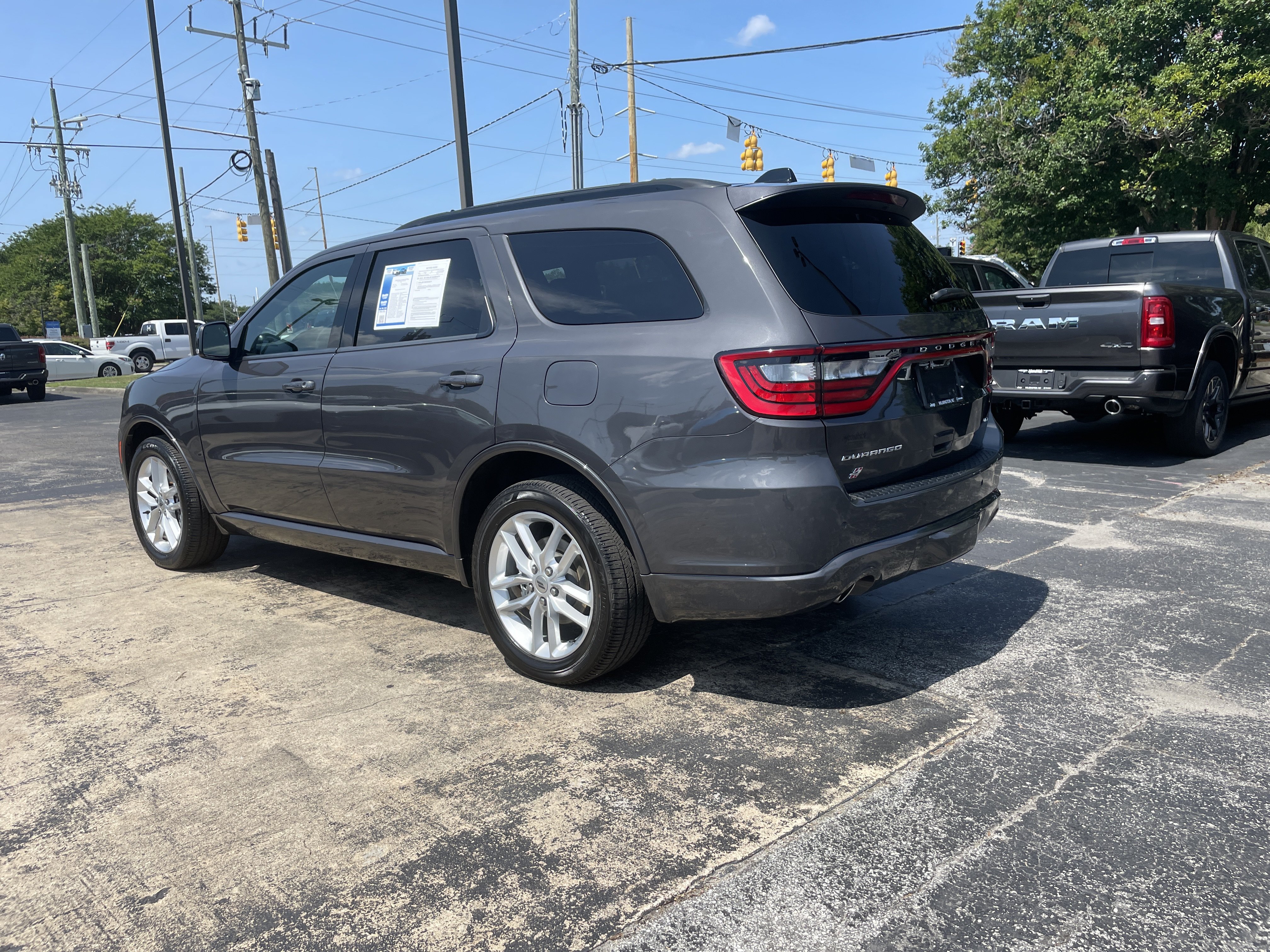 Certified 2025 Dodge Durango GT AWD/4WD image 7