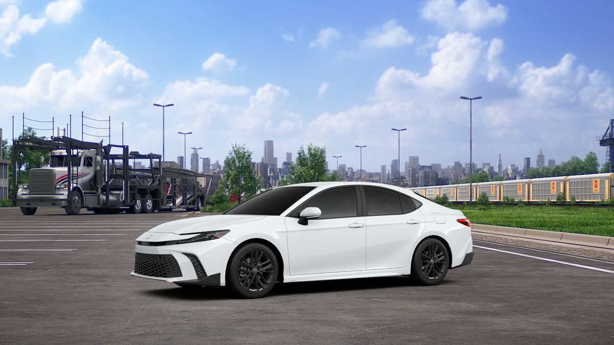 New 2027 Toyota Camry SE FWD image 2
