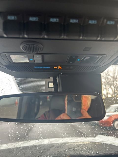 Used 2023 Ford Bronco Wildtrak image 25