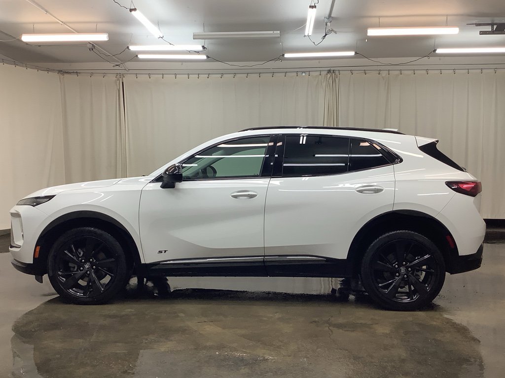 Used 2025 Buick Envision Sport Touring image 10