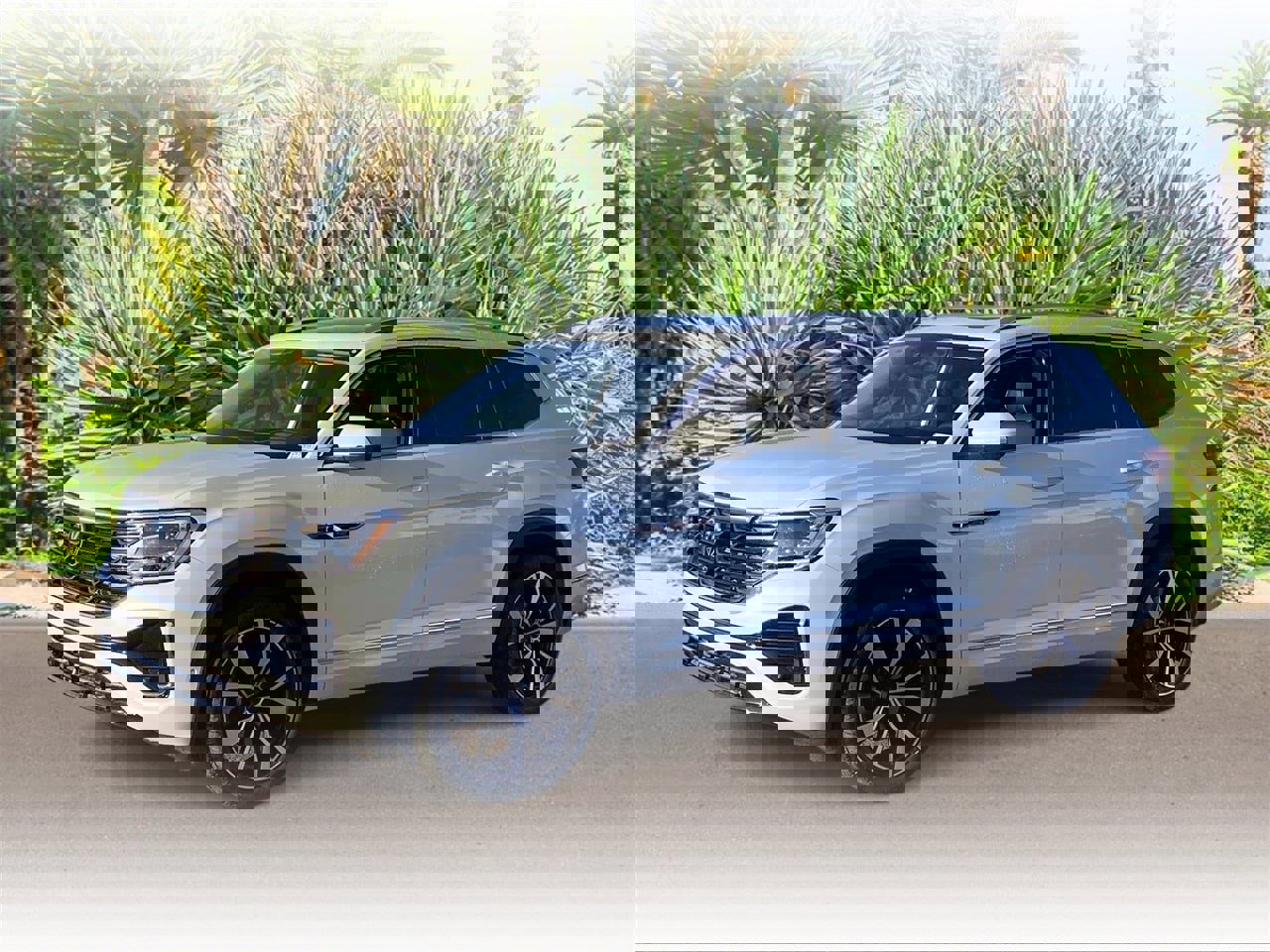 New 2025 Volkswagen Atlas SEL Premium R-Line