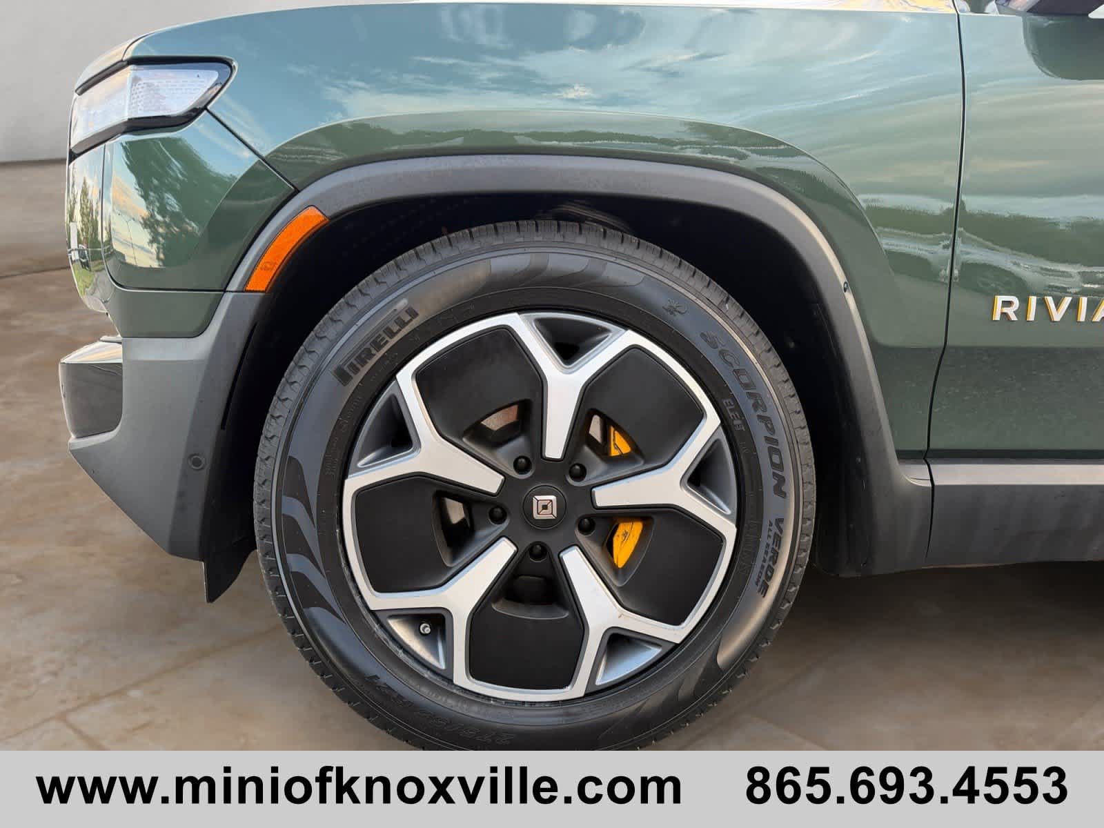 Used 2023 Rivian R1S Adventure Quad AWD/4WD image 9