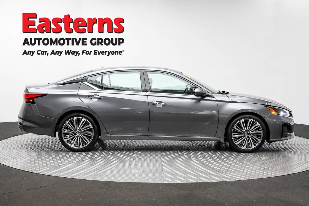 Used 2025 Nissan Altima 2.5 SL image 4