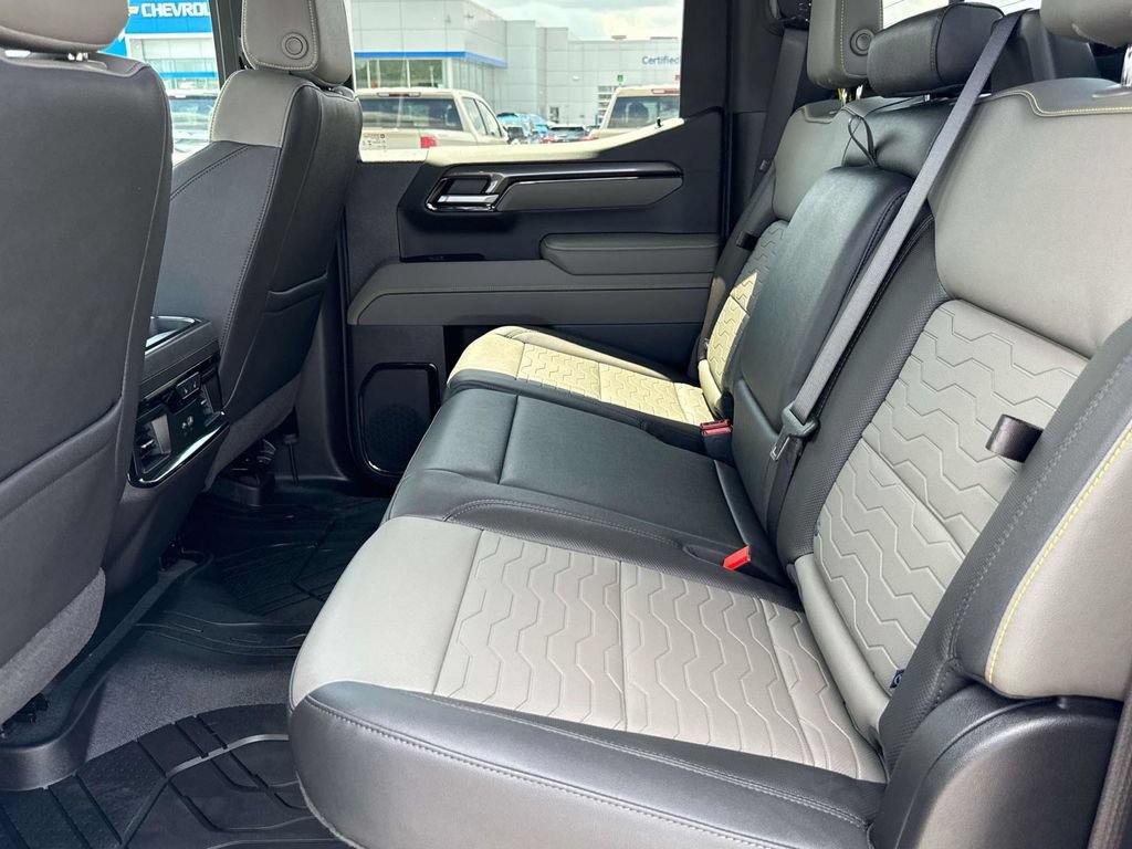 New 2026 Chevrolet Silverado 1500 ZR2 w/ Dark Appearance Package AWD/4WD image 10