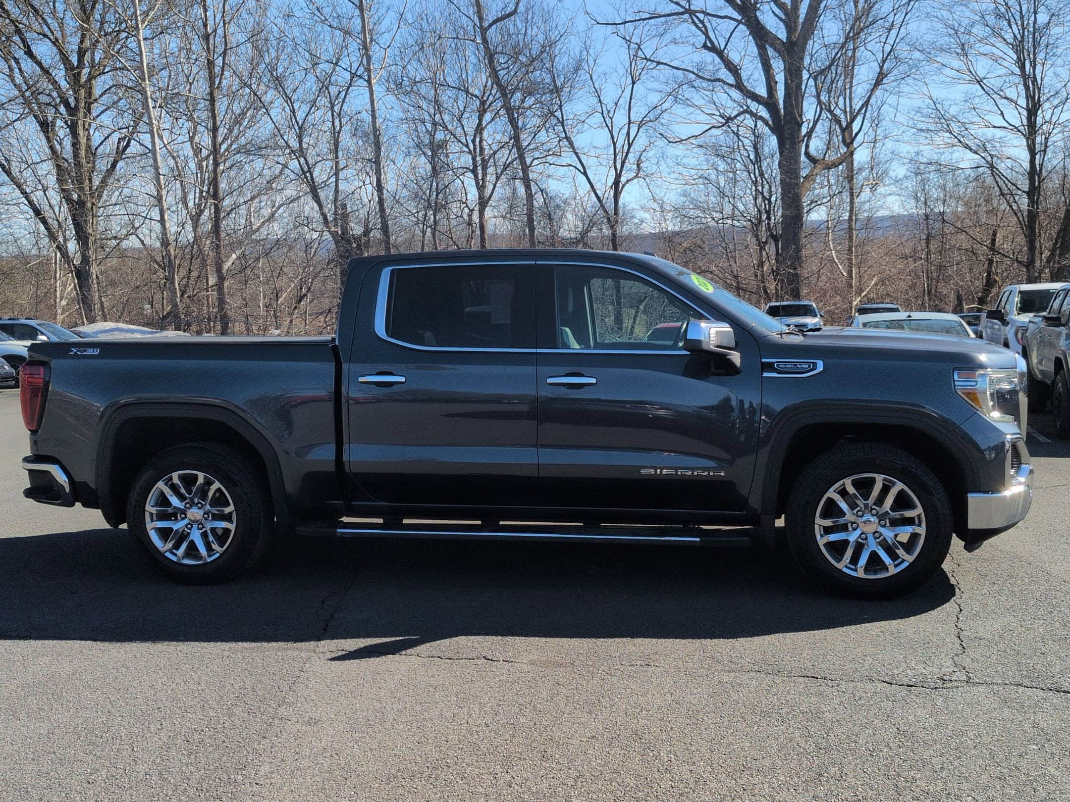 Used 2021 GMC Sierra 1500 SLT w/ SLT Convenience Package image 4