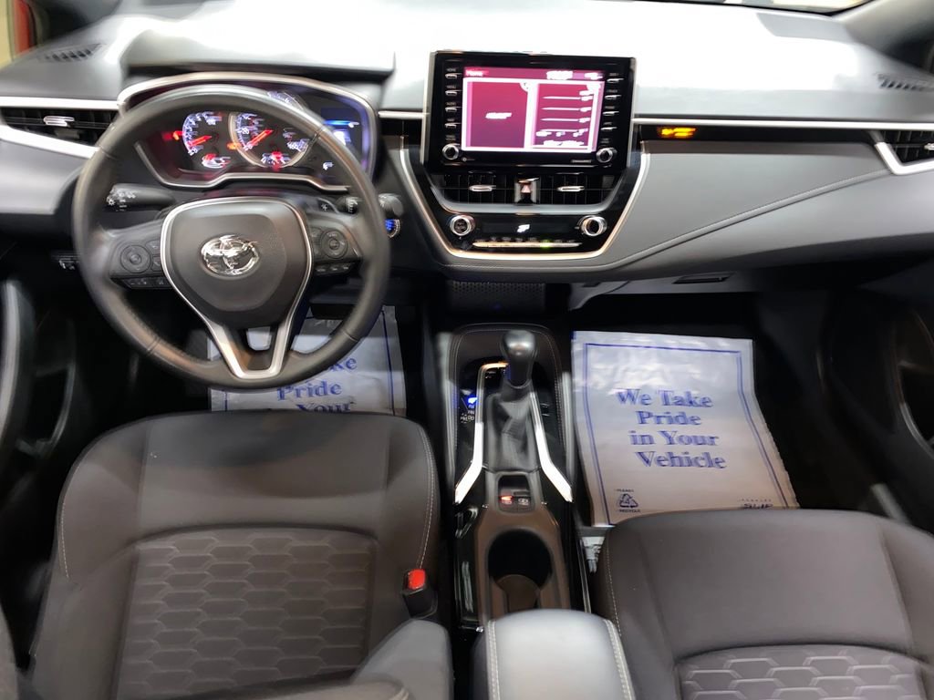 Used 2021 Toyota Corolla SE w/ Special Edition image 24
