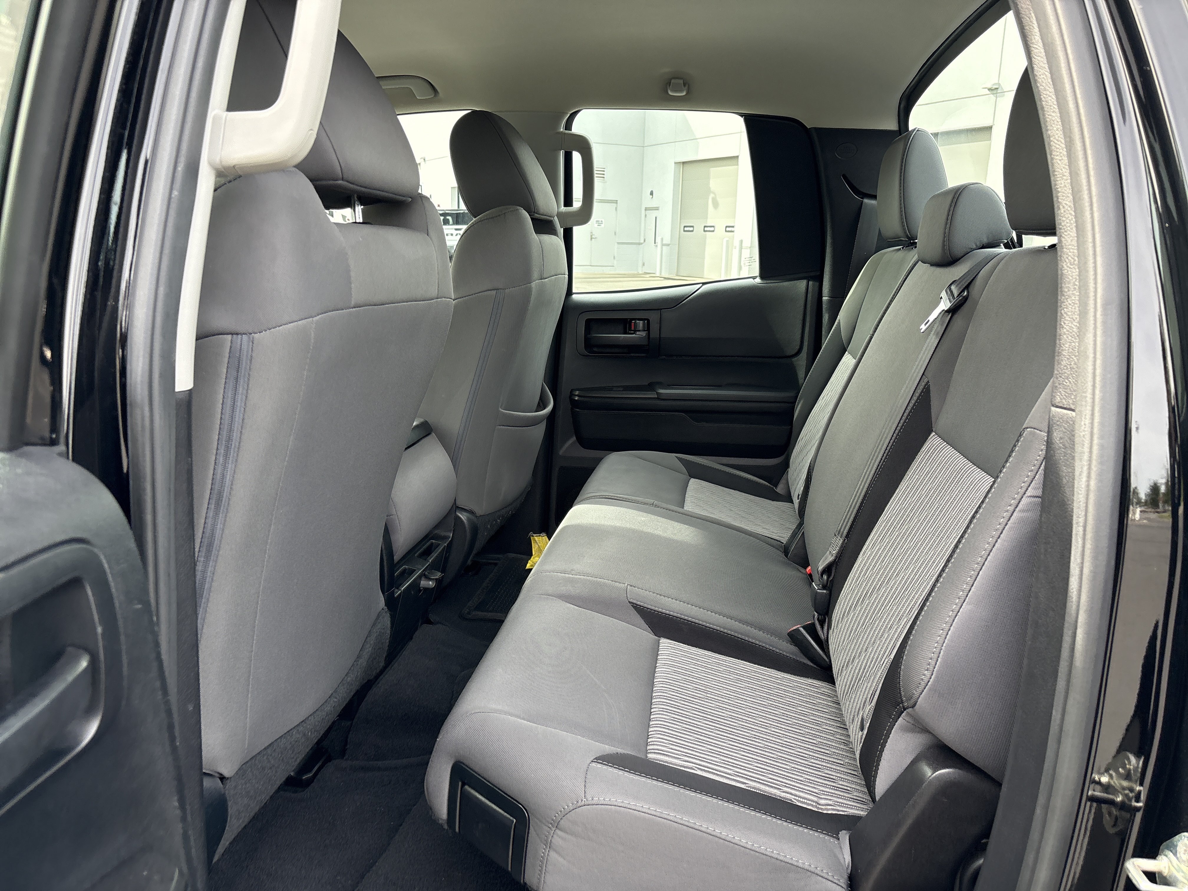 Used 2017 Toyota Tundra SR AWD/4WD image 31