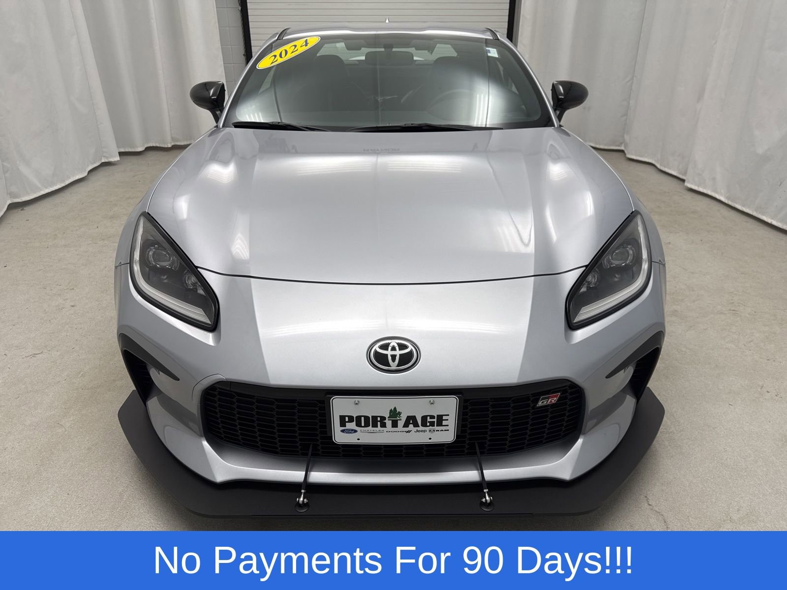 Used 2024 Toyota GR86 Premium RWD image 7