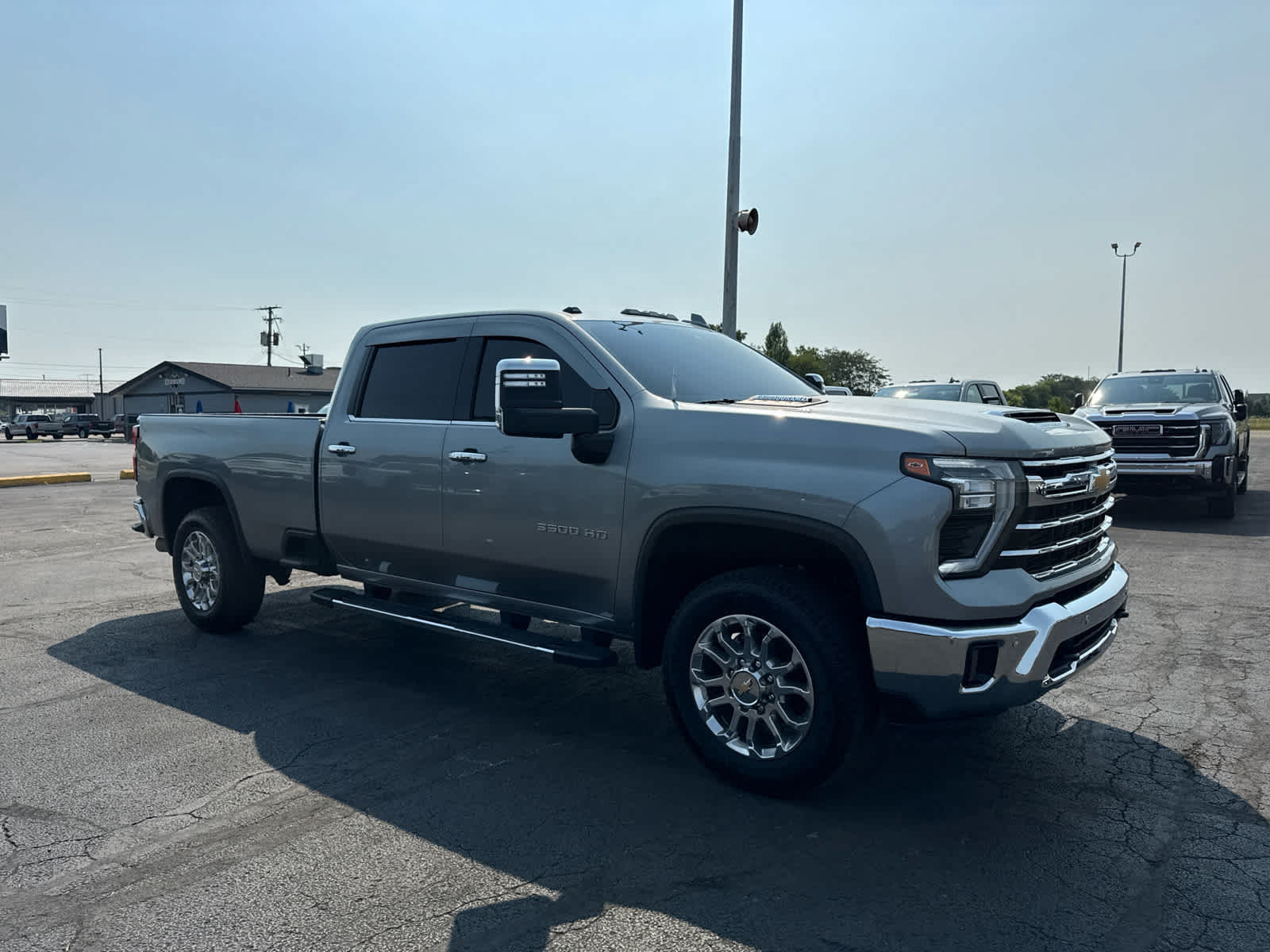 Certified 2025 Chevrolet Silverado 3500 LTZ w/ LTZ Premium Package AWD/4WD image 7