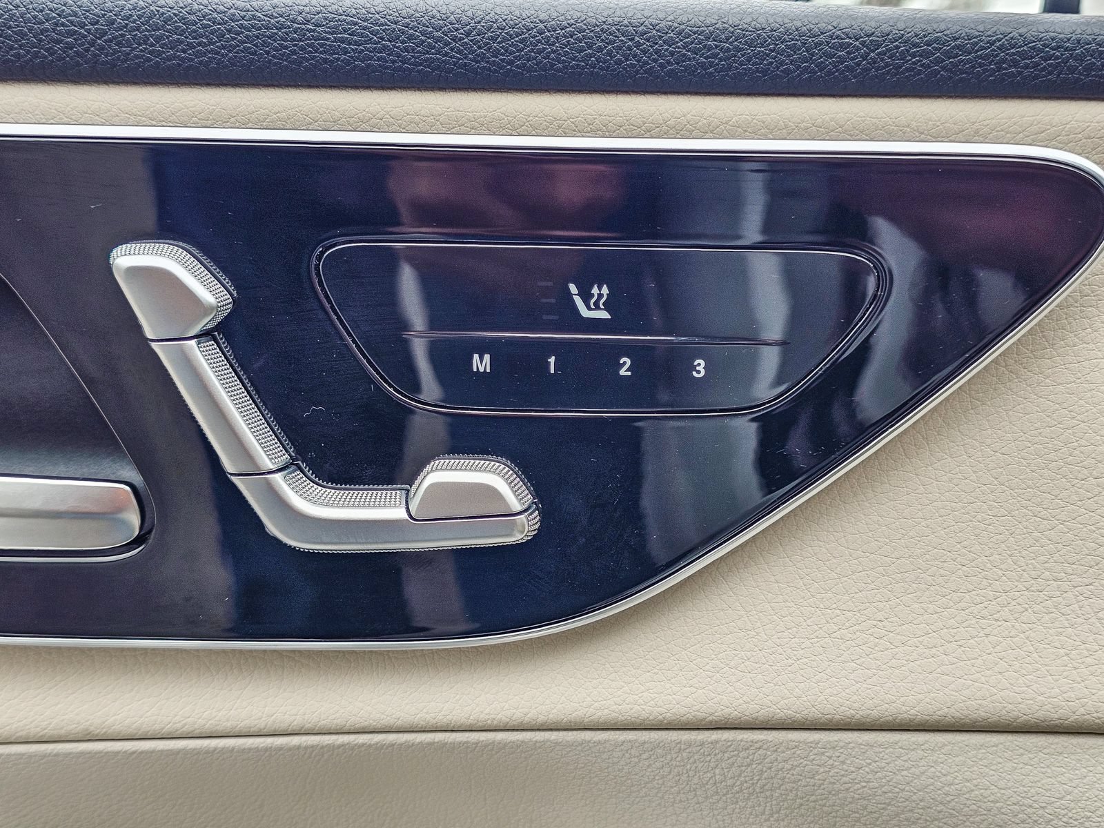 Certified 2026 Mercedes-Benz GLC 300 4MATIC image 21