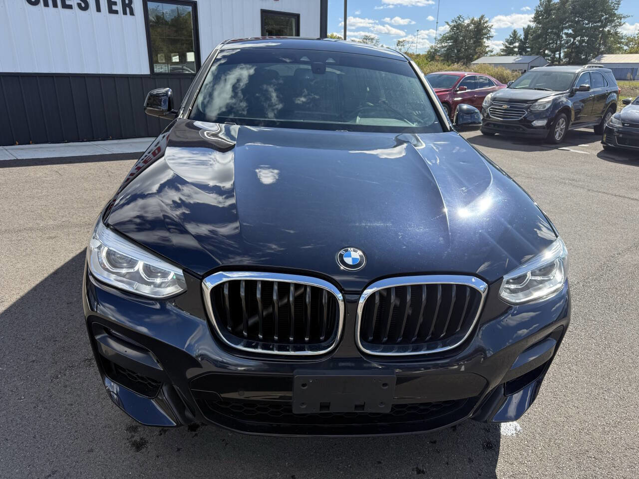 Used 2021 BMW X4 xDrive30i w/ M Sport Package image 3