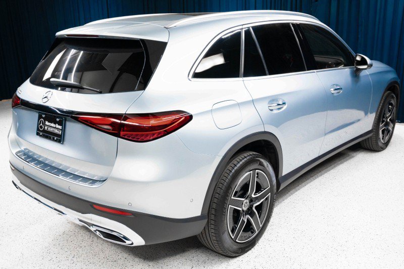 New 2026 Mercedes-Benz GLC 300 image 5