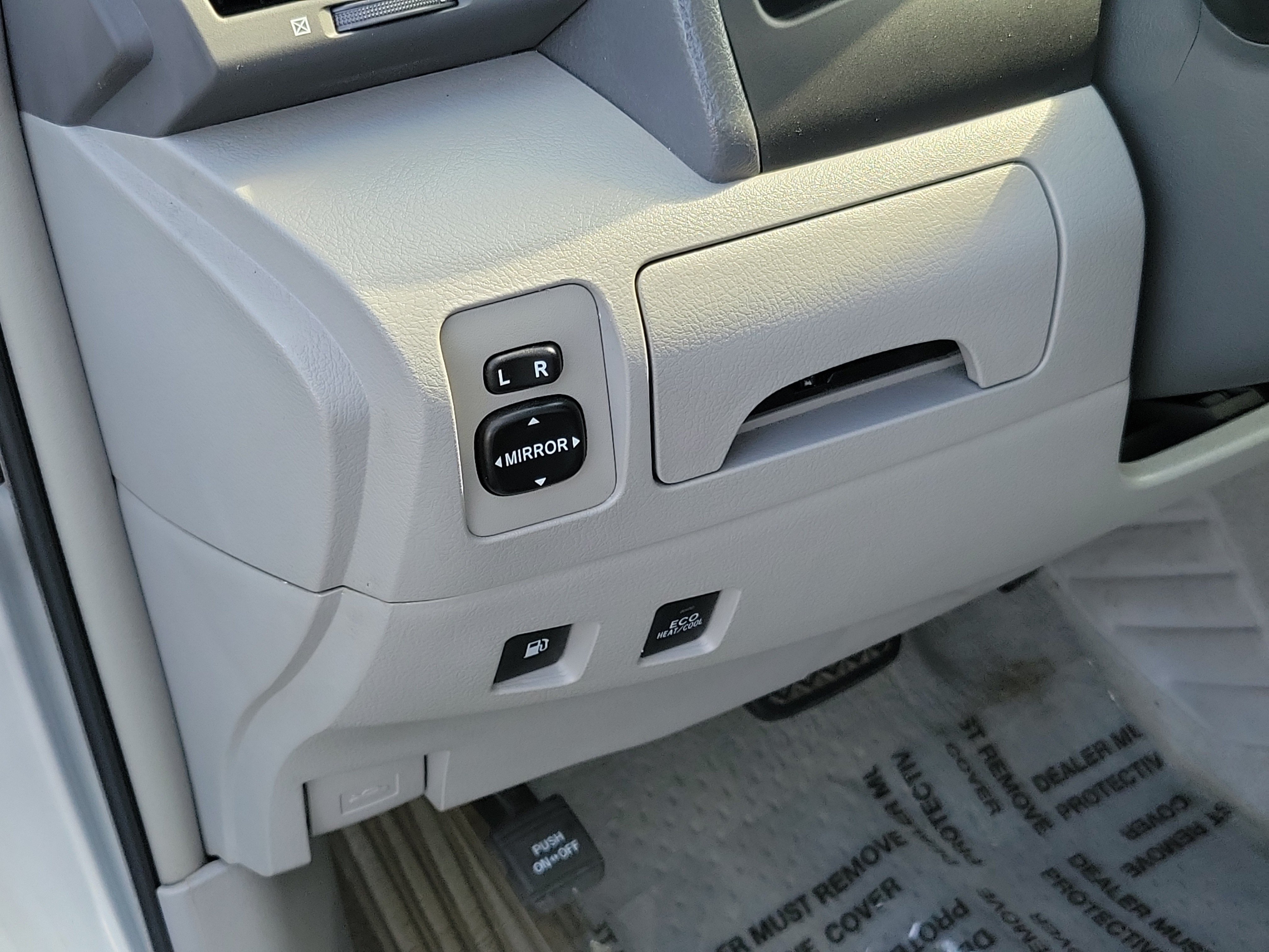 Used 2009 Toyota Camry Hybrid FWD image 19
