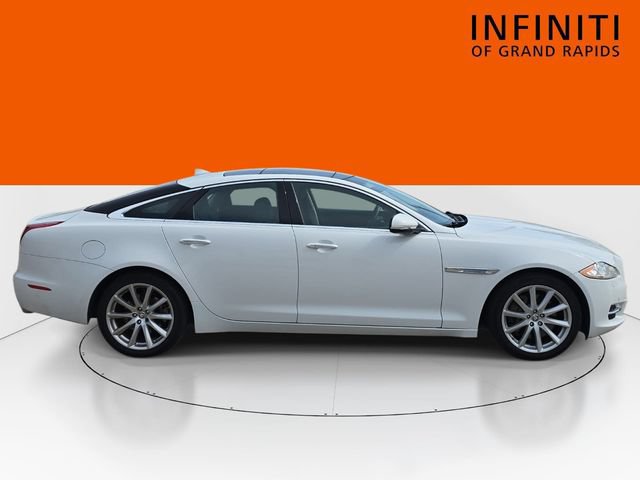 Used 2013 Jaguar XJ AWD image 4