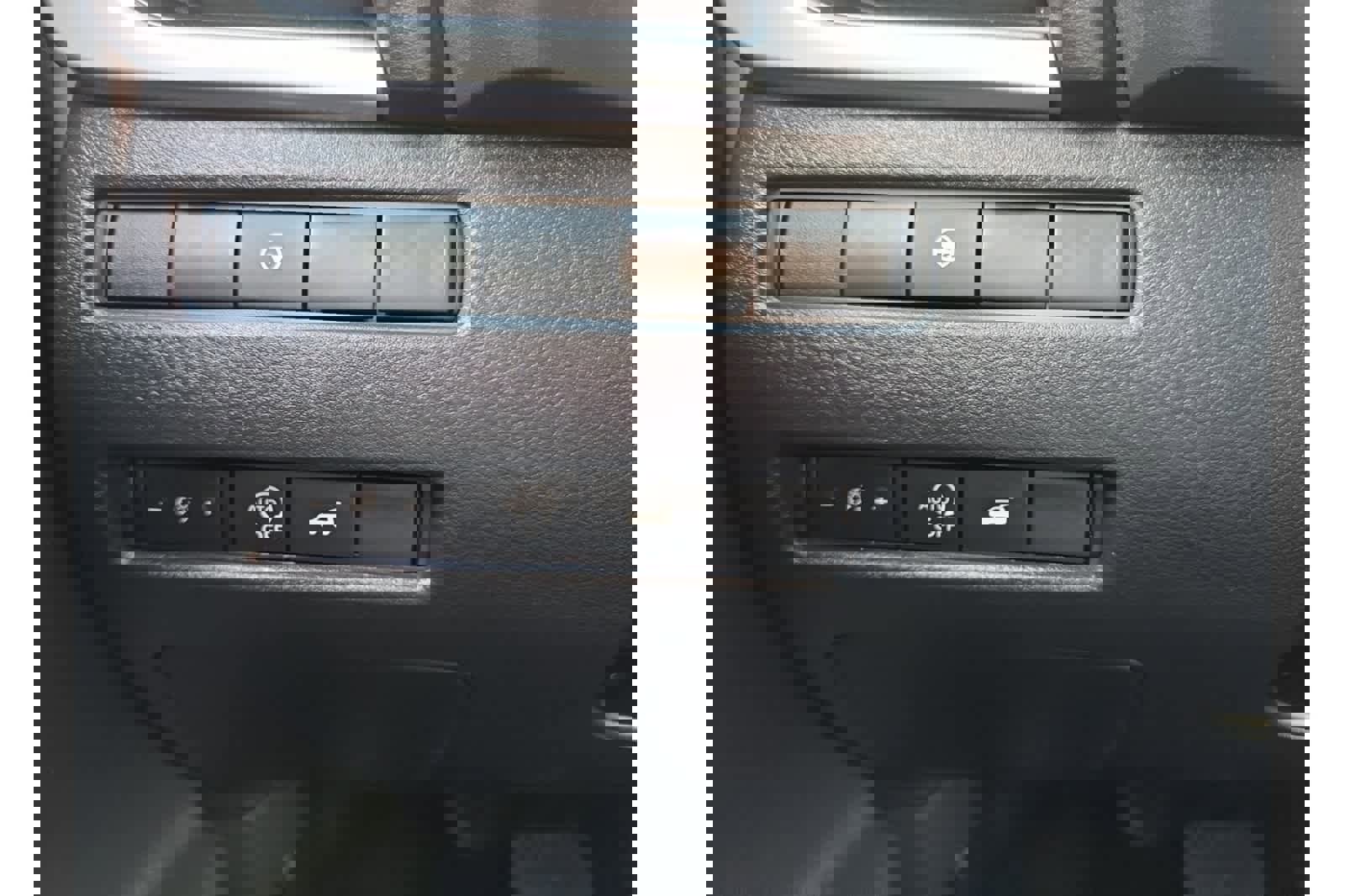 Used 2026 Nissan Rogue SV image 27