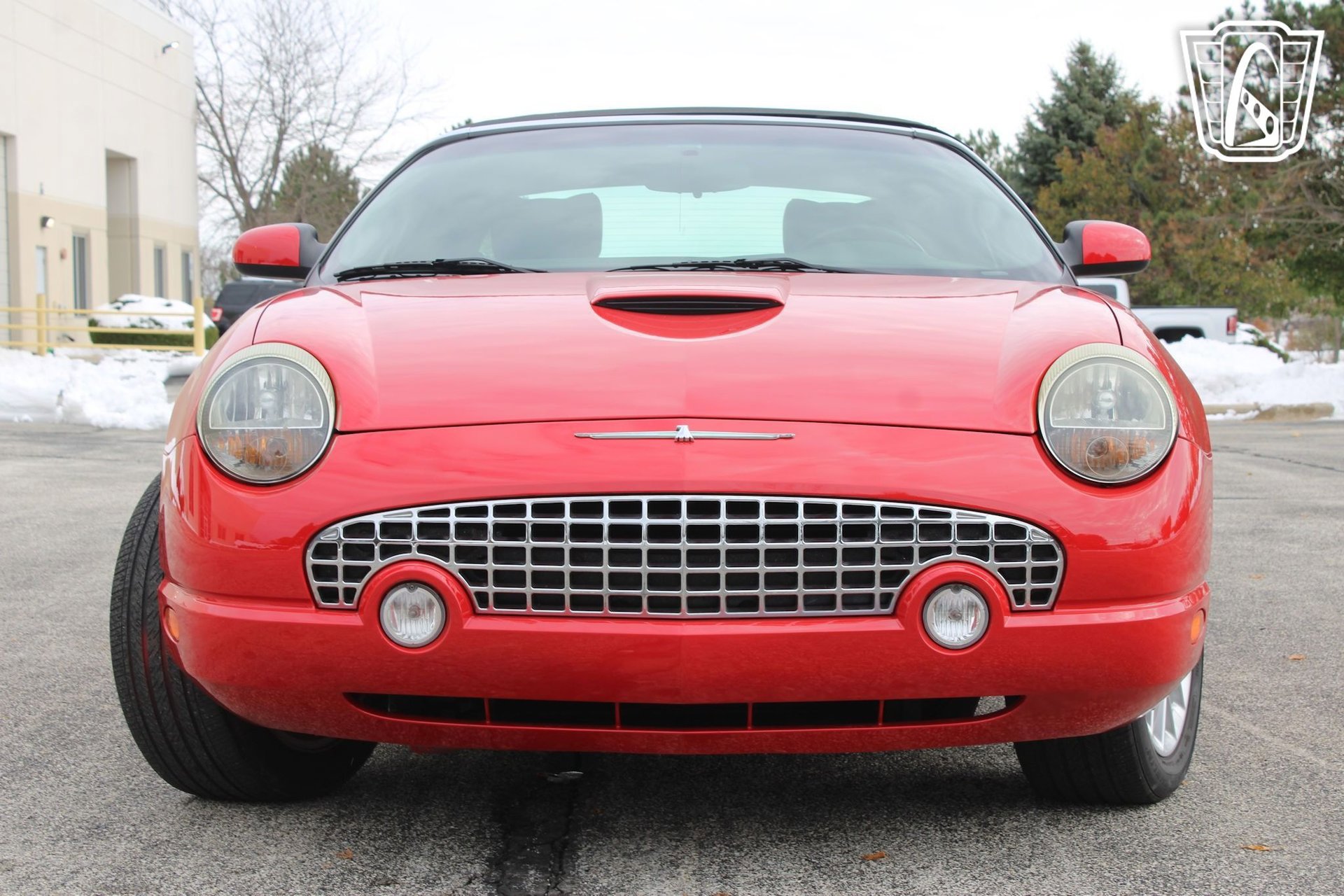 Used 2002 Ford Thunderbird image 17