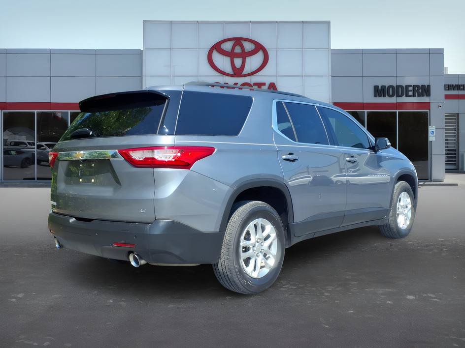 Used 2020 Chevrolet Traverse LT FWD image 5