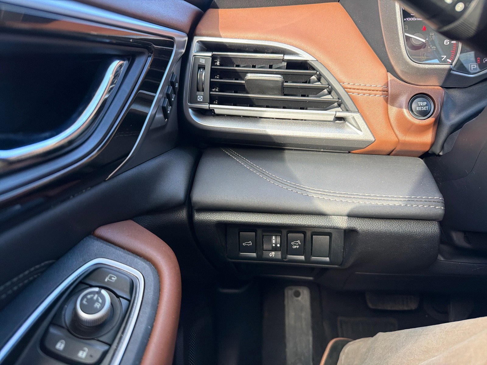 Used 2020 Subaru Outback Touring XT image 13