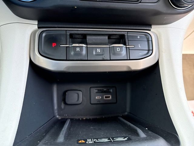 Used 2022 GMC Acadia Denali w/ Denali Ultimate Package AWD/4WD image 20